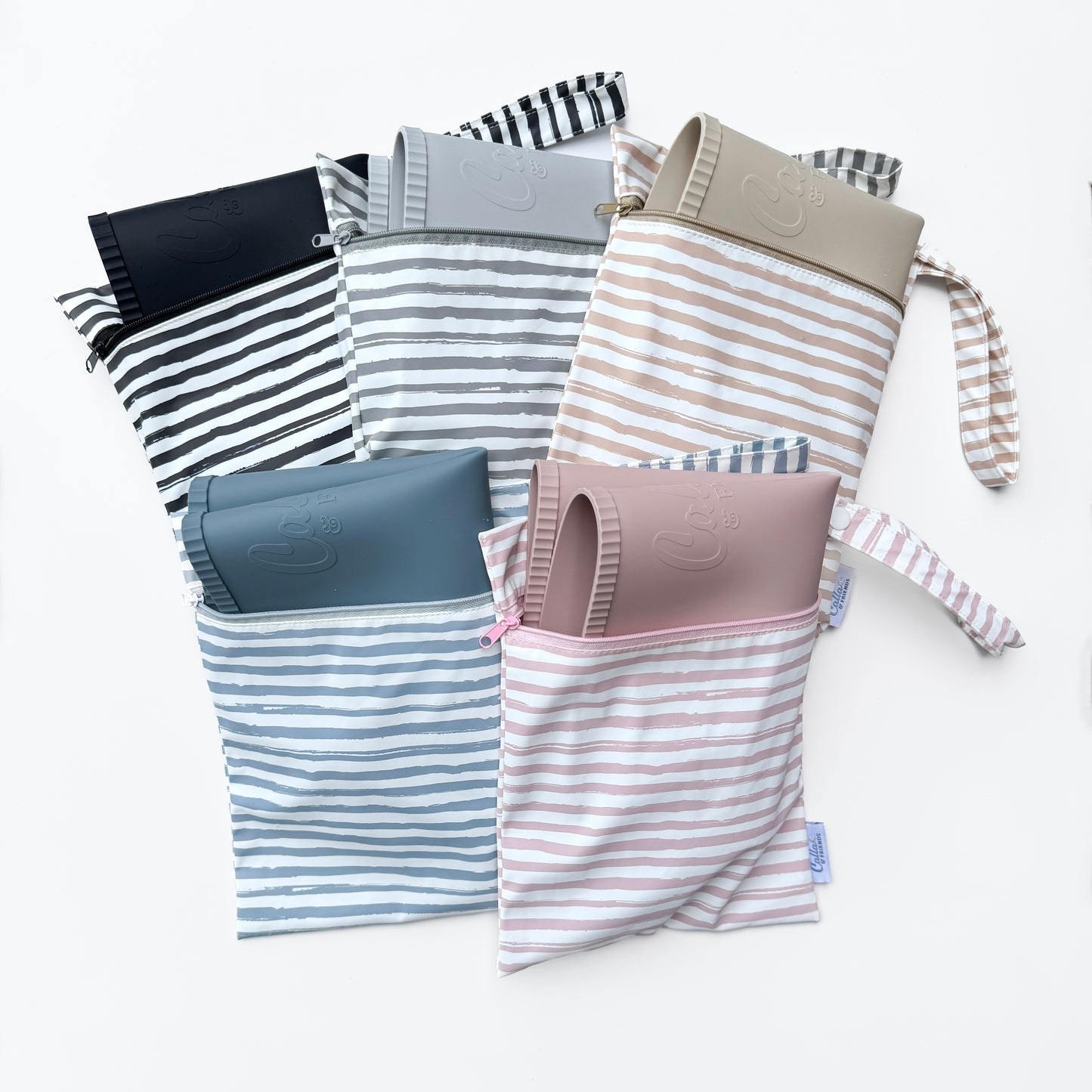 The Tidy Traveler - Solid Placemat Set