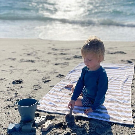 The Kenzie Beach Towel - Brush Stripes