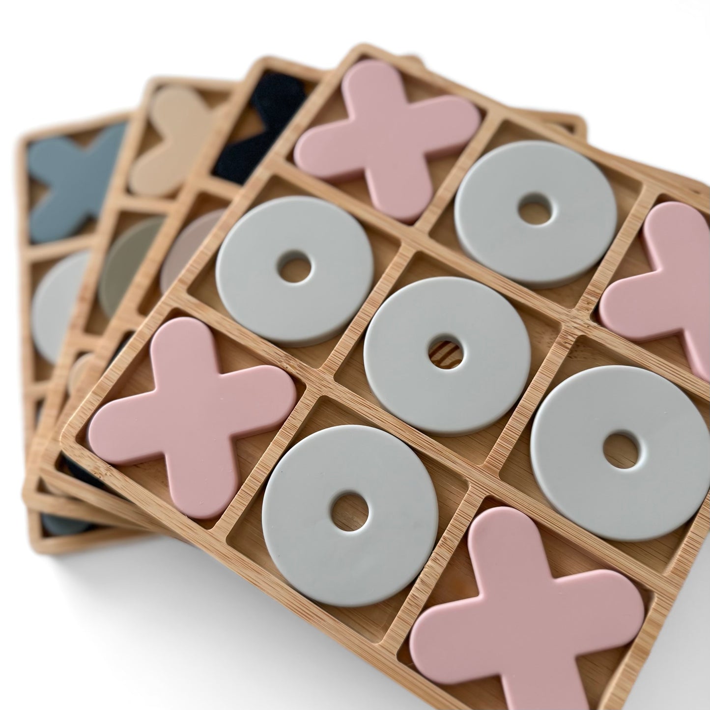 Silicone & Beechwood Tic Tac Toe