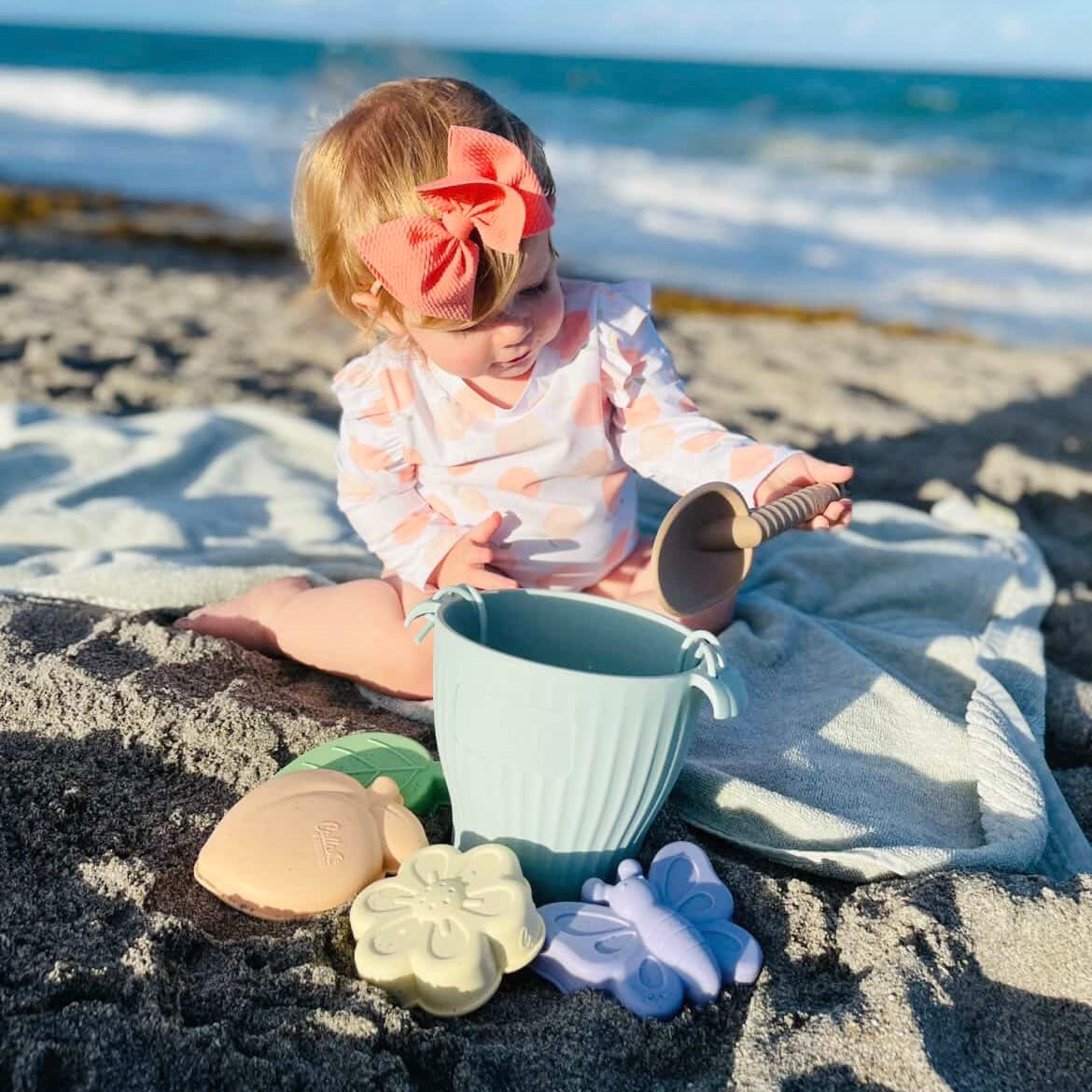 Peach Blossom Silicone Beach Toy Set