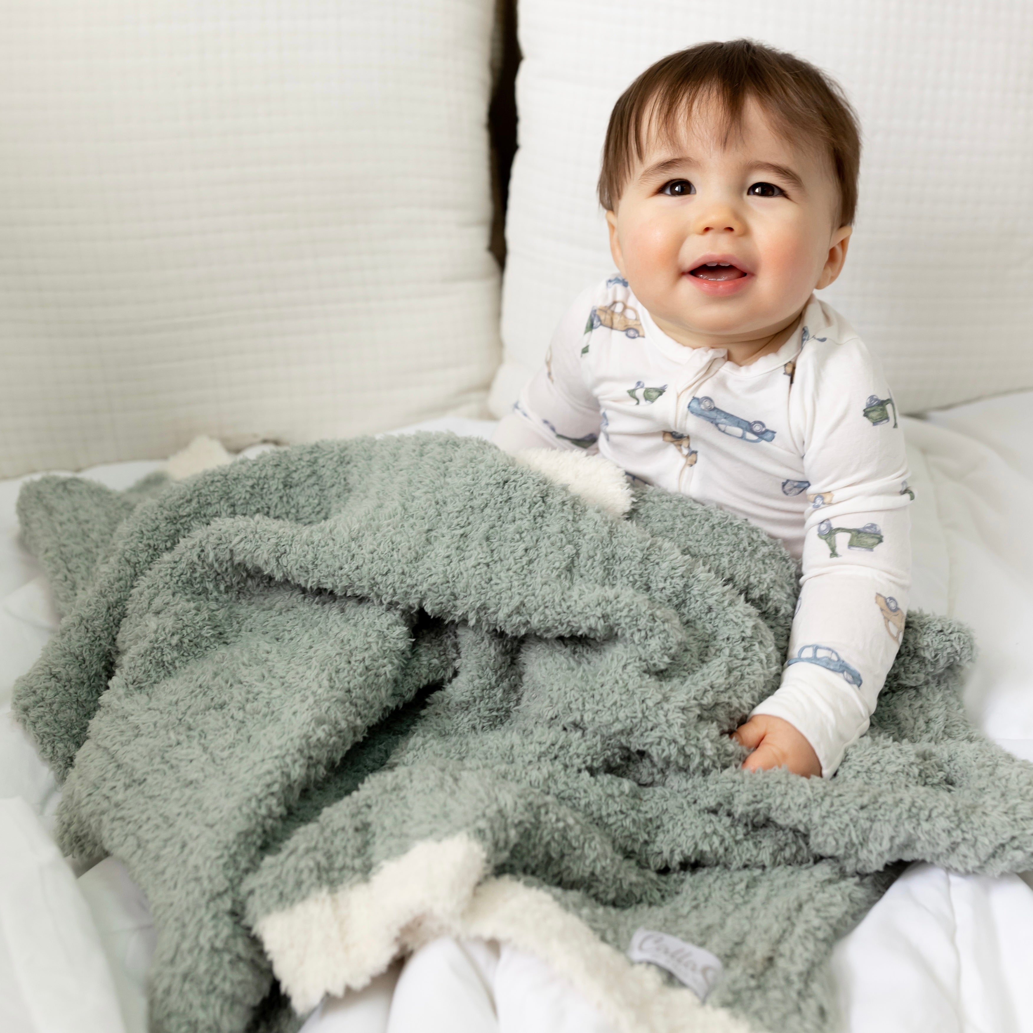 The Alani Blanket – Calla and Friends